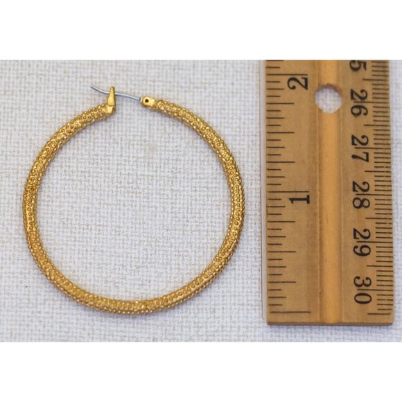 Vintage Minimalist Circular Gold Tone Hoop Earrings - N1 - Picture 2 of 2